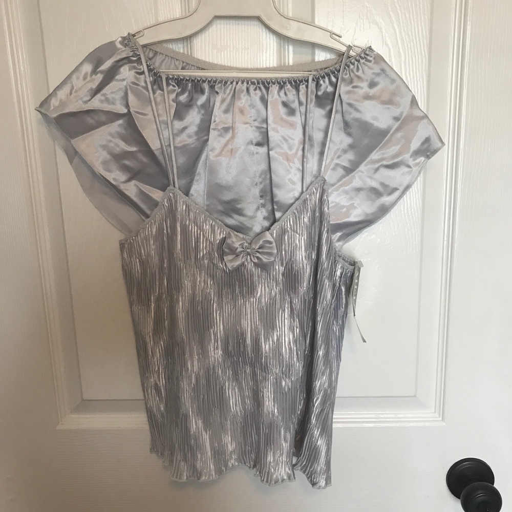 NWT-satin 2 piece camisole set